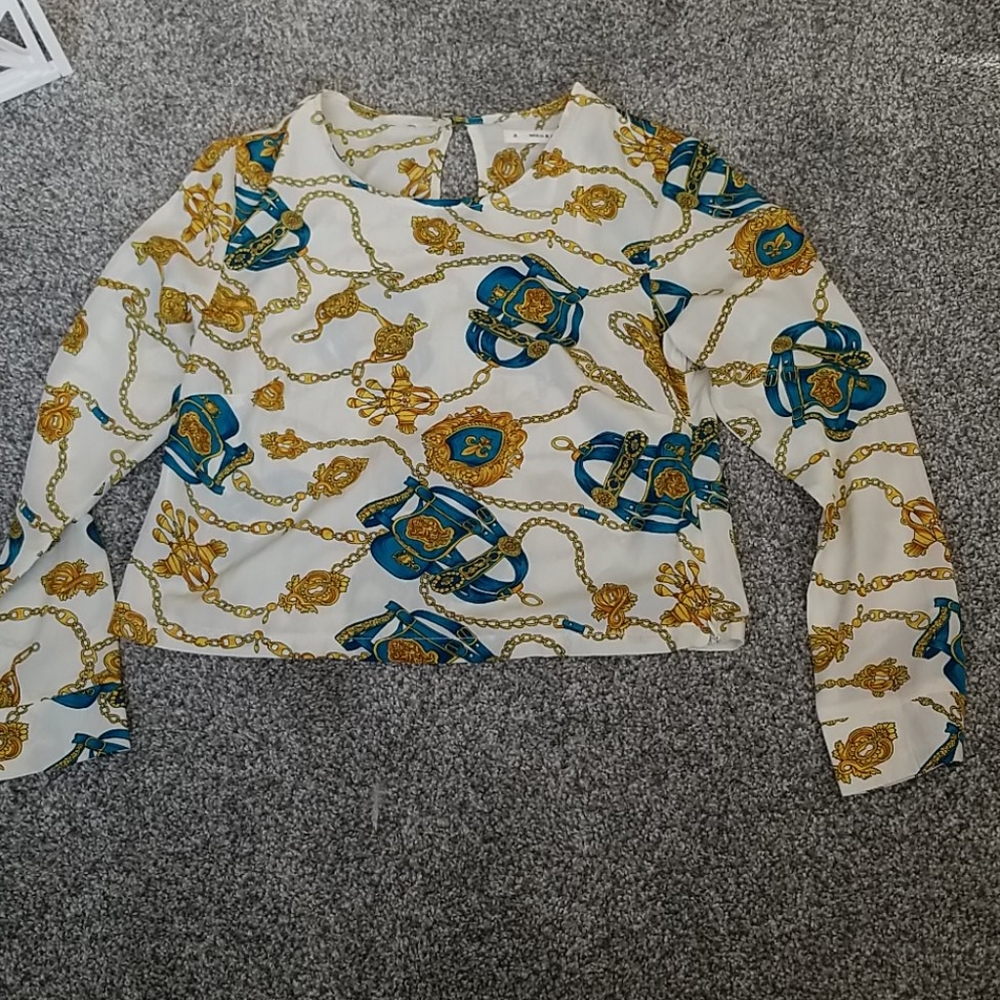 Crop top size small (european size 8)